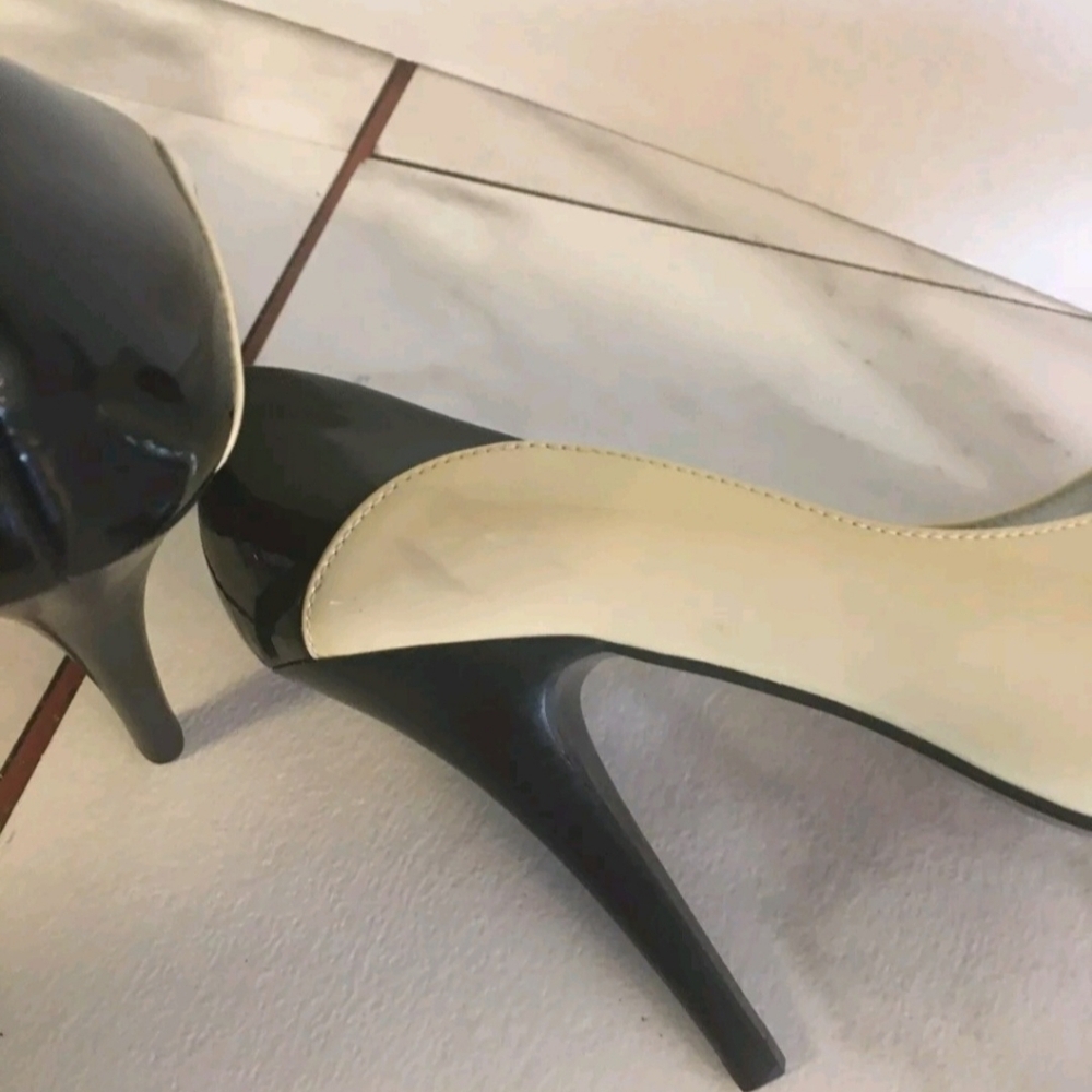 Yellow,Black Peep Toe Heel ,by GIANNA BINNI S 8 1/2 - Picture 6 of 6